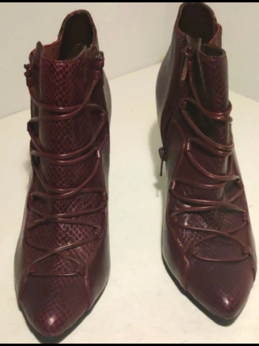 Carlos by Carlos Santana Womens 8.5 Ankle Bootie Zipper Closure New
